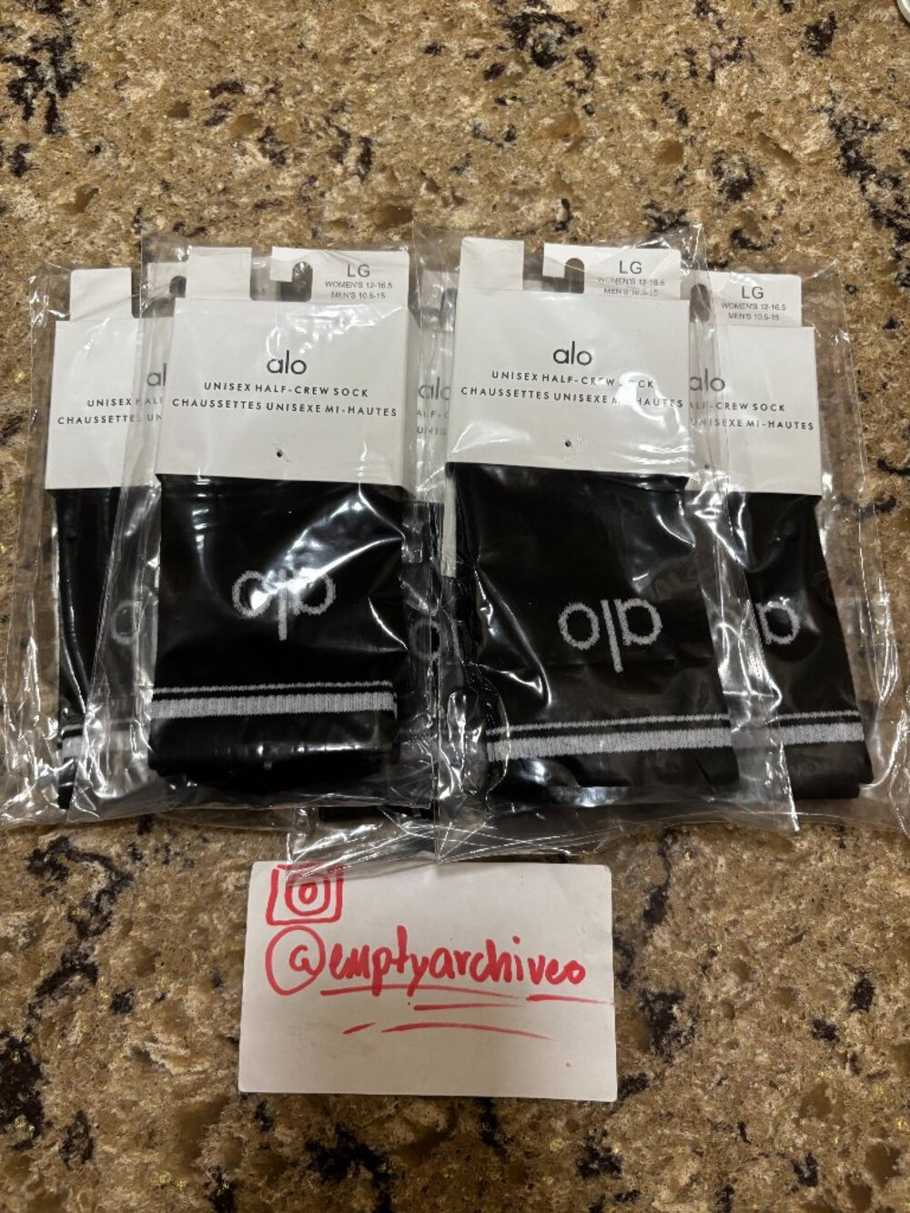 Alo Unisex Half-Crew Socks - Size L FITS ALL - Color Black/White *Brand New*